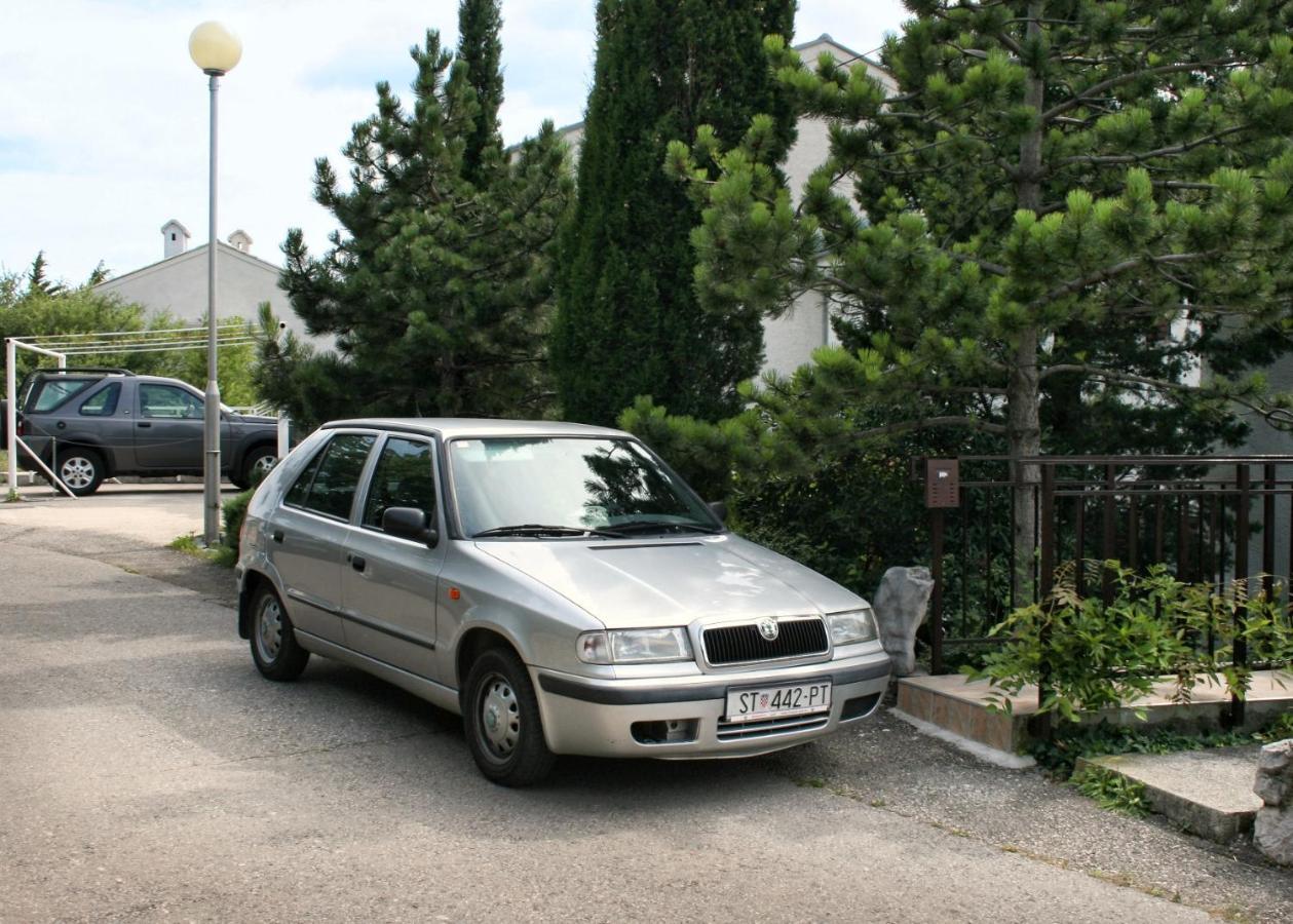Apartman With Wifi Klenovica, Novi Vinodolski - 5530 *
